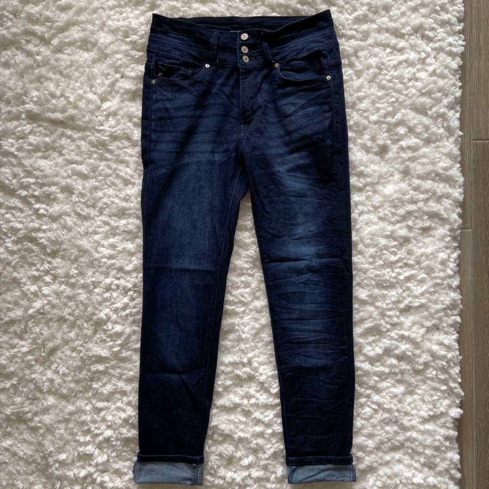 Highrise KanCan Skinny Jeans, size 9, size 28,